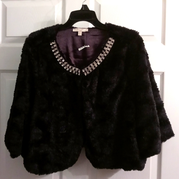 Faux Fur and Gemstone Jacket - Picture 1 of 5